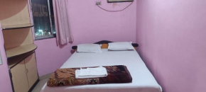 Taiba Guest House - BUDGET&BASIC ROOMS - Near New Market, Esplanade, Dharamatala